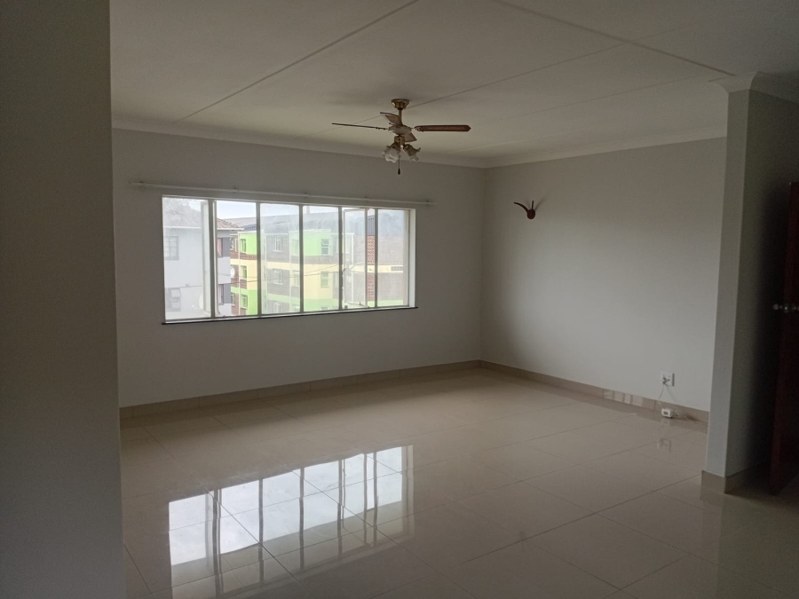 To Let 2 Bedroom Property for Rent in Southernwood Eastern Cape